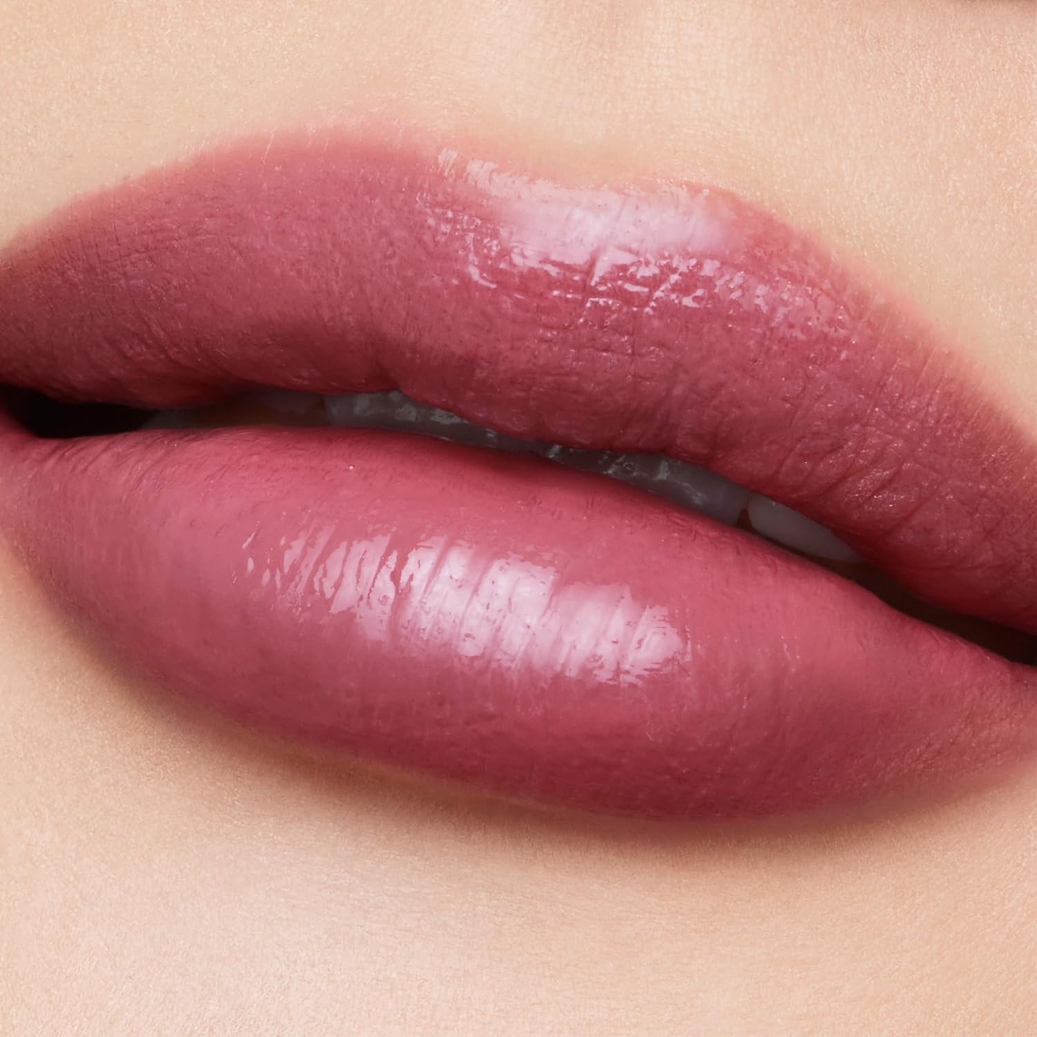 image:imageEste Lauder Pure Color Revitalizing Crystal Lip Balm Plumping amp Hydrating Sheer Tint007 Divine CrystalSheer Finish